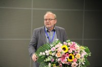 Prof. Ralph Kauz.jpg